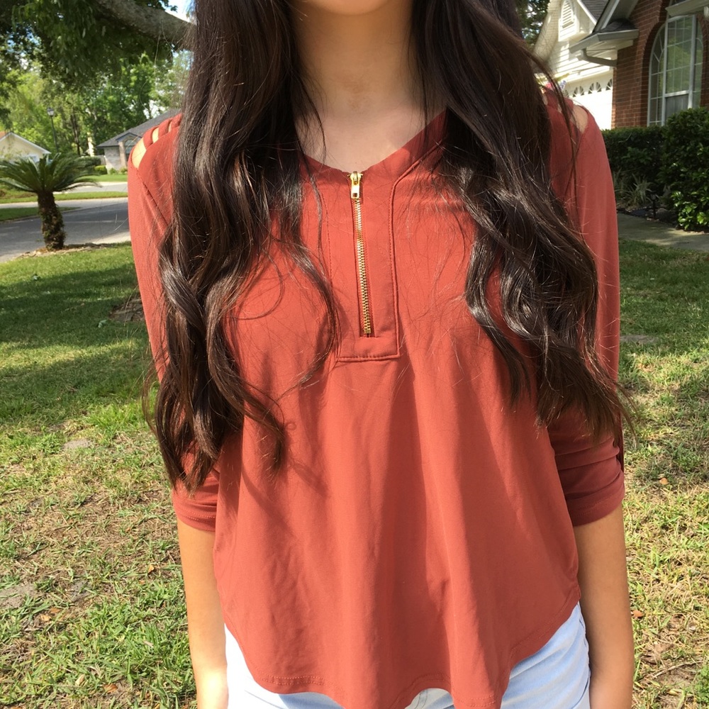 RED MINE BLOUSE